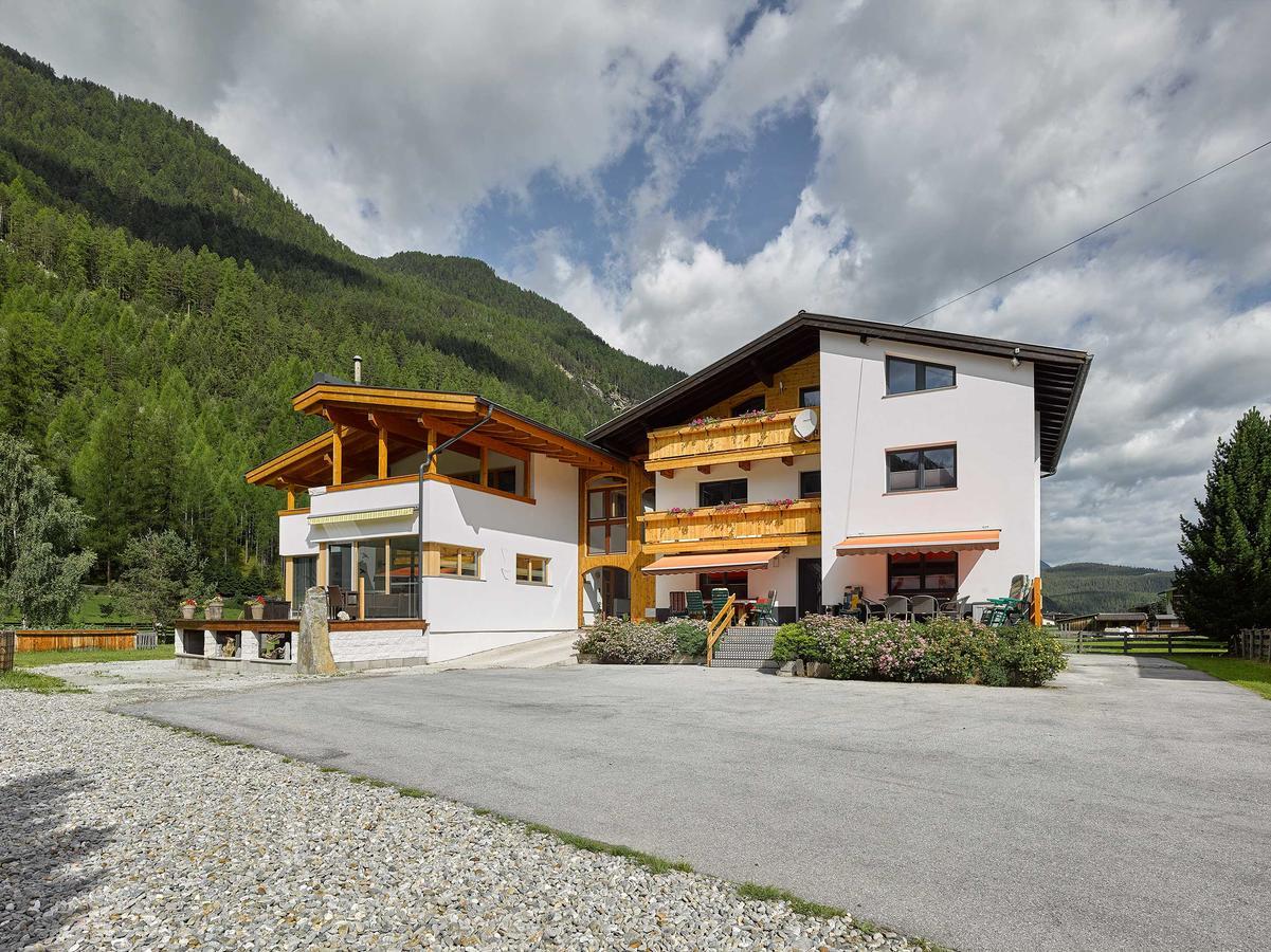 Haus Frieda Villa Längenfeld Buitenkant foto