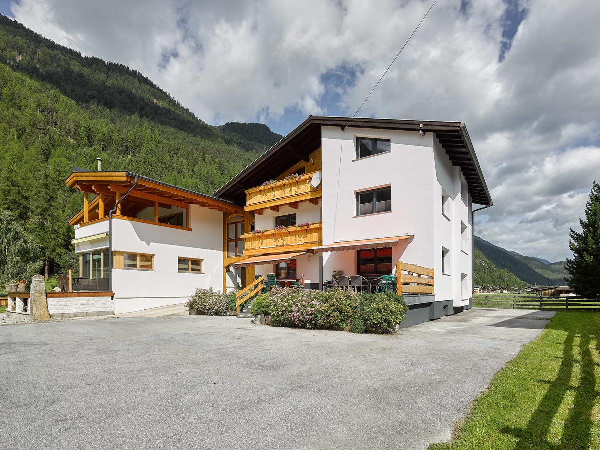 Haus Frieda Villa Längenfeld Buitenkant foto